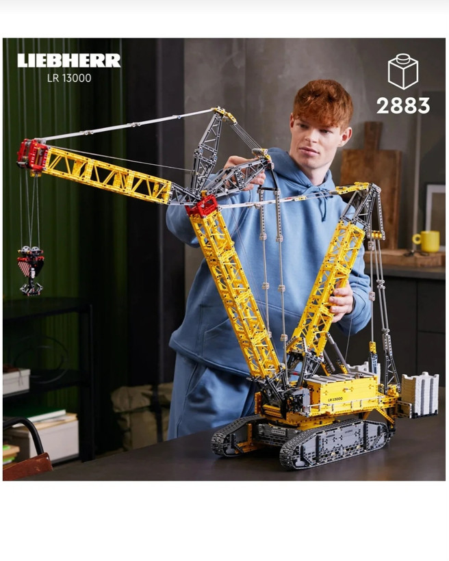 لِگو تکنیک ۴۲۱۴۶ — جرثقیل کرولر Liebherr LR 13000